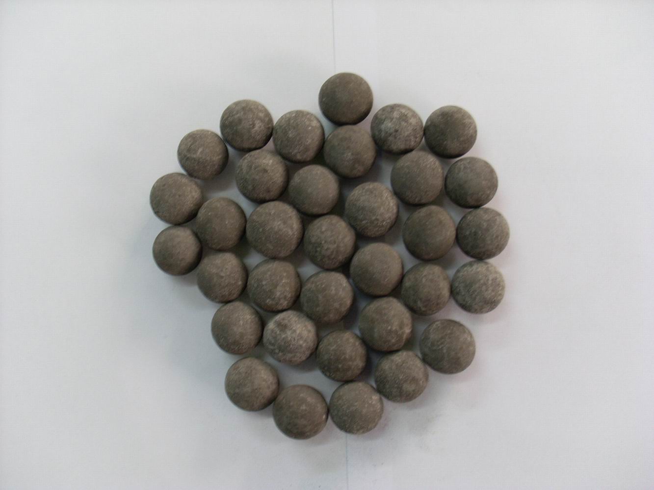 山东淄博厂家负离子陶瓷球价格 负离子发射量10000以上