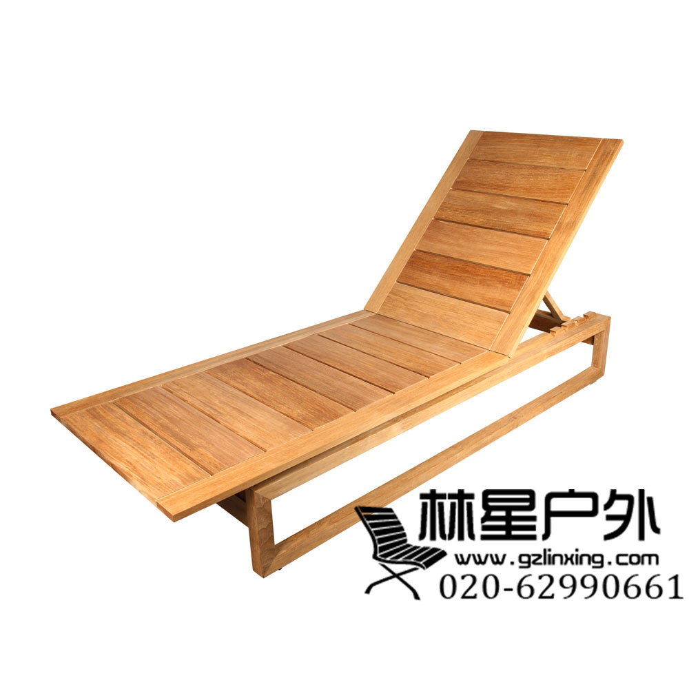 防腐木制沙滩椅，防腐耐用休闲户外躺椅2024