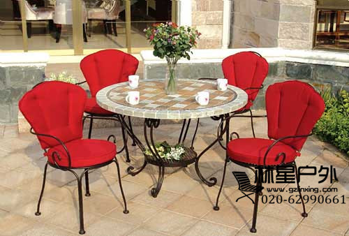 欧式轻质牢固铁艺家具，咖啡厅西餐厅舒适户外餐桌椅1039