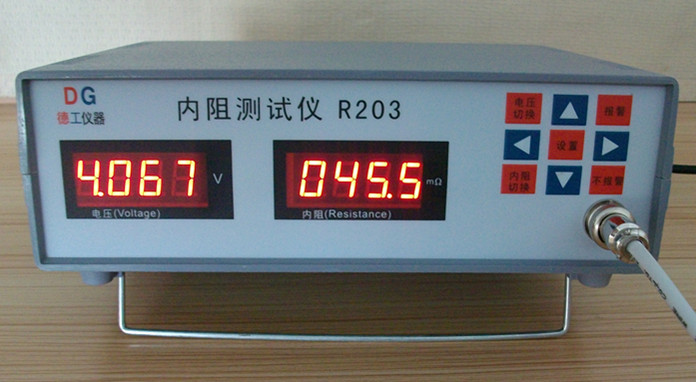深圳德工 内阻测试仪器 电池电芯电压内阻检测仪器 R203 
