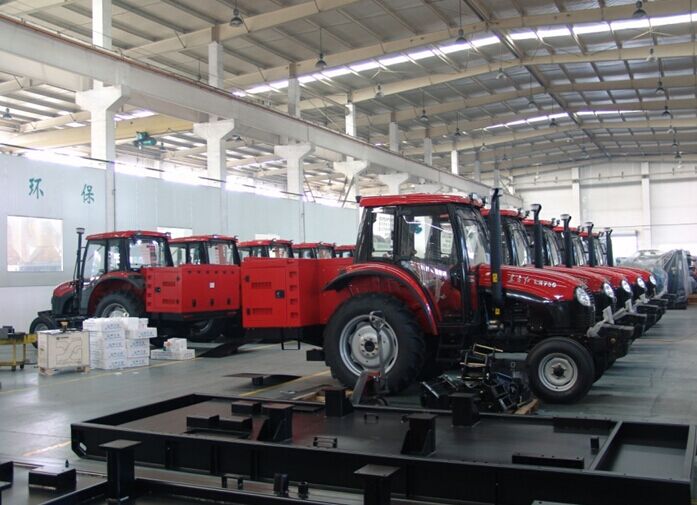 750型拖拉机移动电源85000一台，800型拖拉机移动电站95000一台