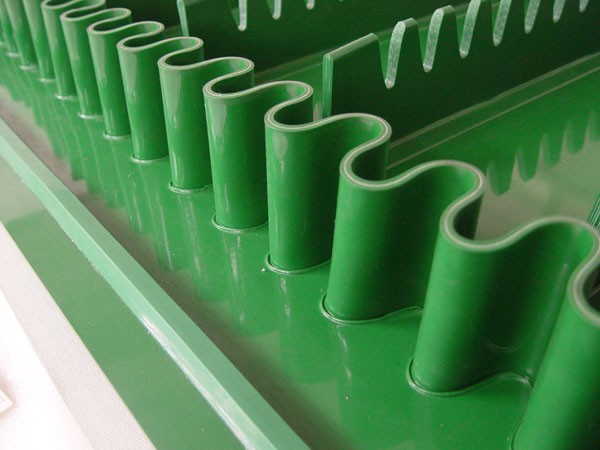 绿色PVC输送带，加档板输送带