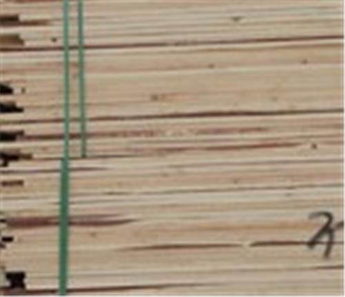 樟子松板材，实木家具材料批发商上海丰英大量有售