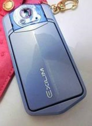 卡西欧TR200俏皮蓝数码相机火爆销售QQ76350652