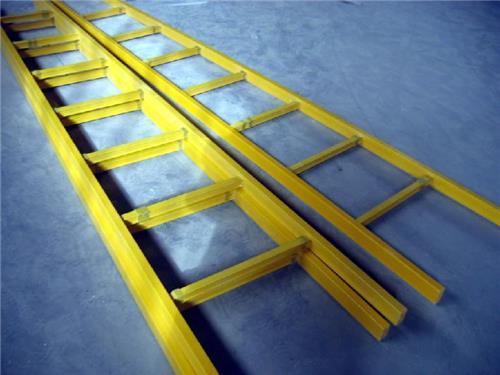 优质环氧树脂玻璃钢材质绝缘梯，5米绝缘升降单梯
