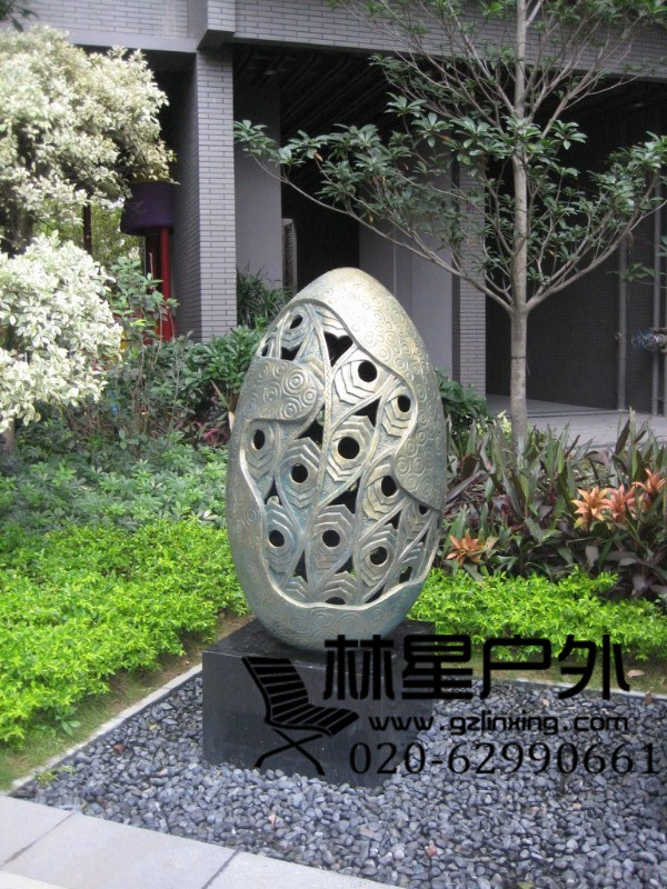 厂家定制雕塑小品 抽象镂空玻璃钢雕塑8016