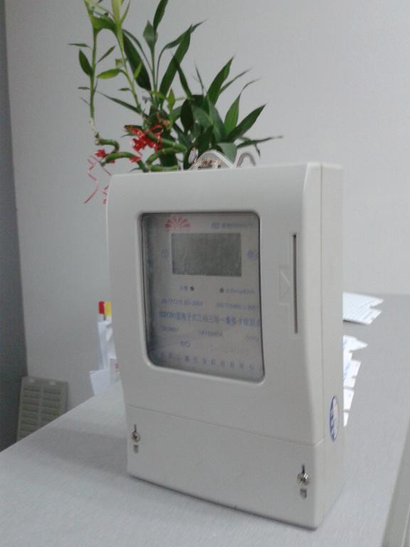 北京浇地电能表*插卡电表厂家批发
