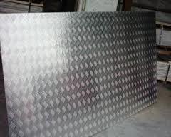 耐磨加大2024铝花纹板广东伟昌生产直销2017铝合金花纹板