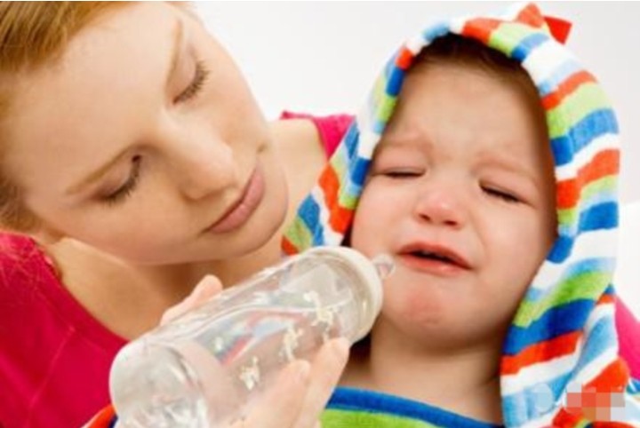 贝思母告诉您宝宝为什么不爱喝水？
