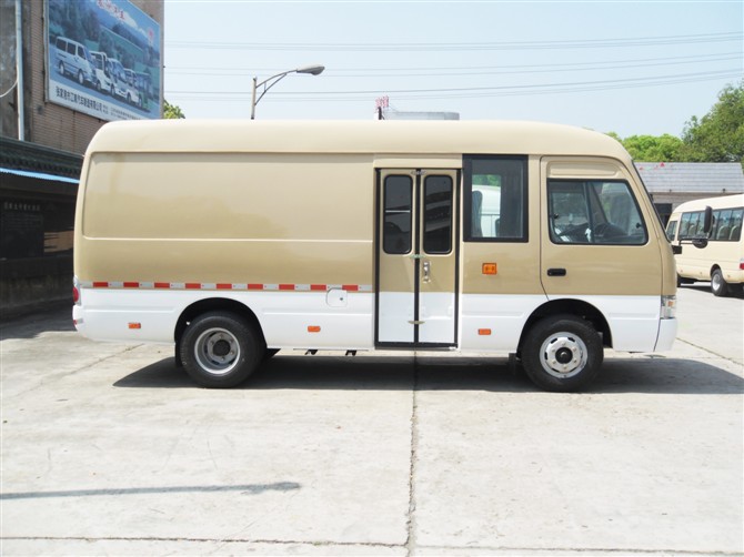 张家港牡丹春洲牌JNQ5041XXYDK1系列厢式货车