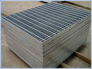 河北瑞才定做3-5cm孔径镀锌钢格板格栅板护栏荷兰网厂家价格规格