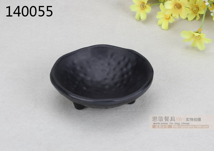 仿瓷日韩黑色磨砂密胺餐具塑料美耐皿碟子不规则创意料碟