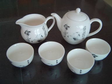 西安精美骨瓷茶具订做 洁白 细腻 通透 轻巧