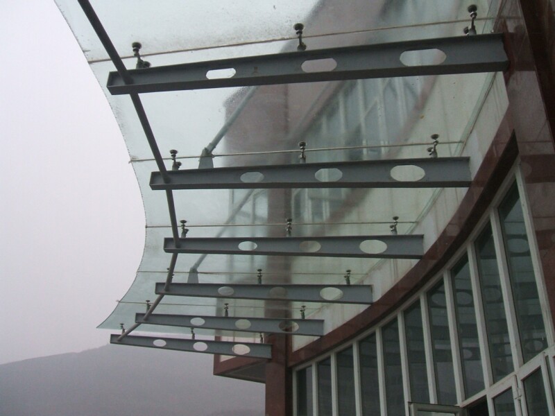 上海悬挑钢结构雨棚悬挑钢结构雨棚睿玲钢构