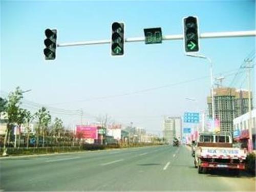 柳州市什么地方是专卖道路红绿灯的呢？