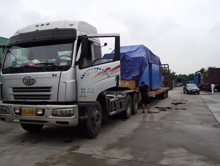 广州非灌装设备大件运输服务公司