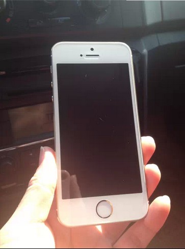 苹果iPhone 5S（64GB）原始图片3