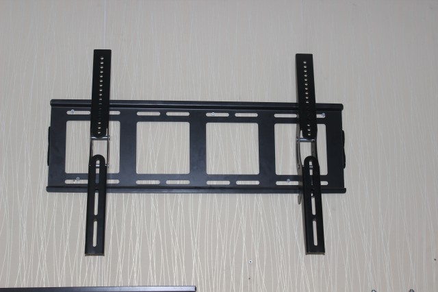 LCD TV rack