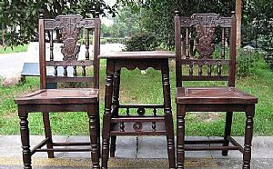 专业服务 上海 ，家具樟木箱翻新  靠椅子 