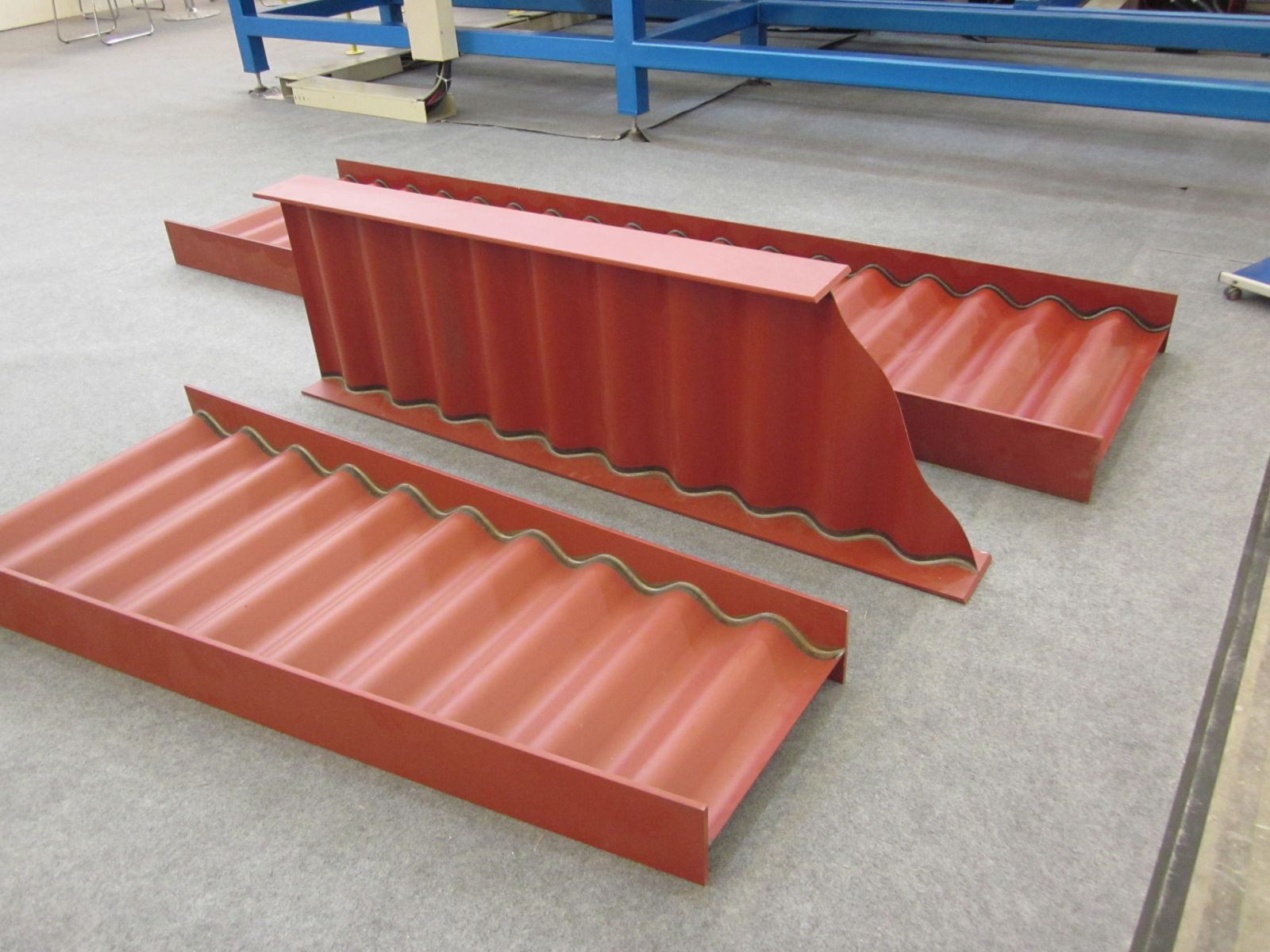 出厂价供应波浪腹板H型钢|钢结构厂家|钢结构设计|钢结构加工