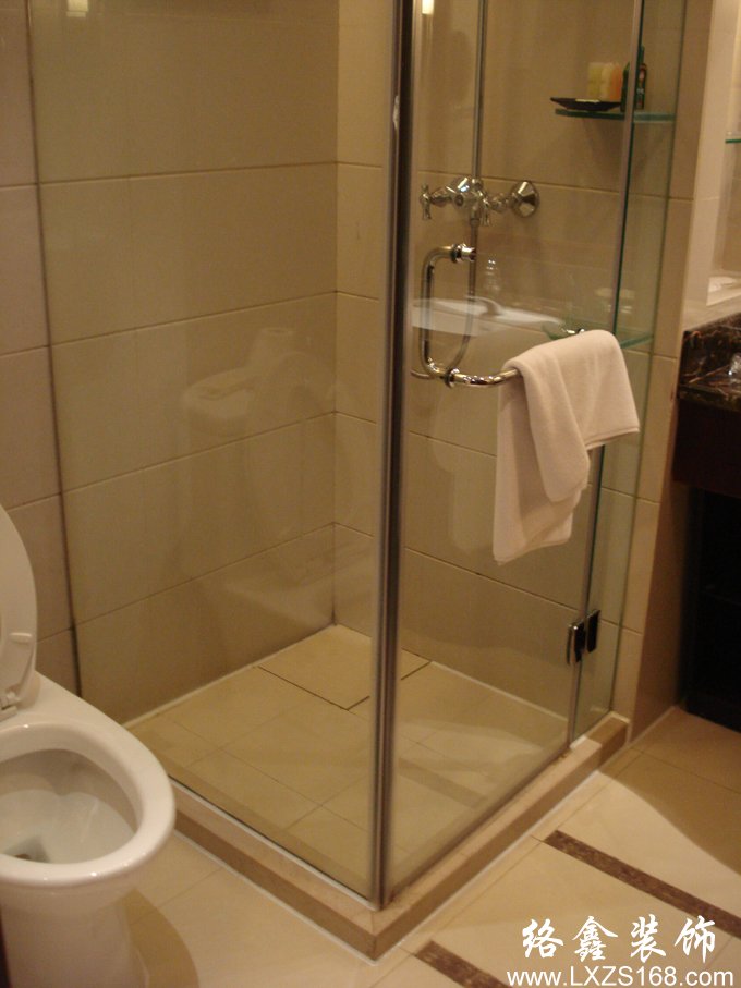 上海淋浴房玻璃移门维修