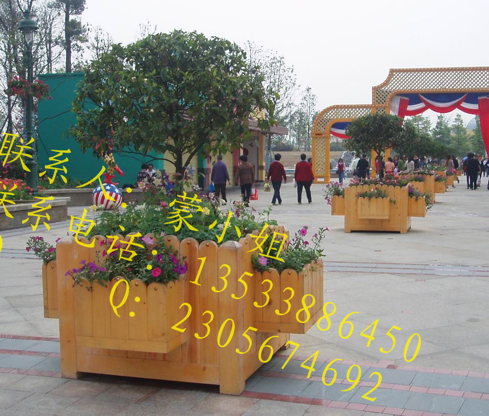 景观花箱，园艺花箱，广场花盆花箱，路政花箱，木质组合花箱