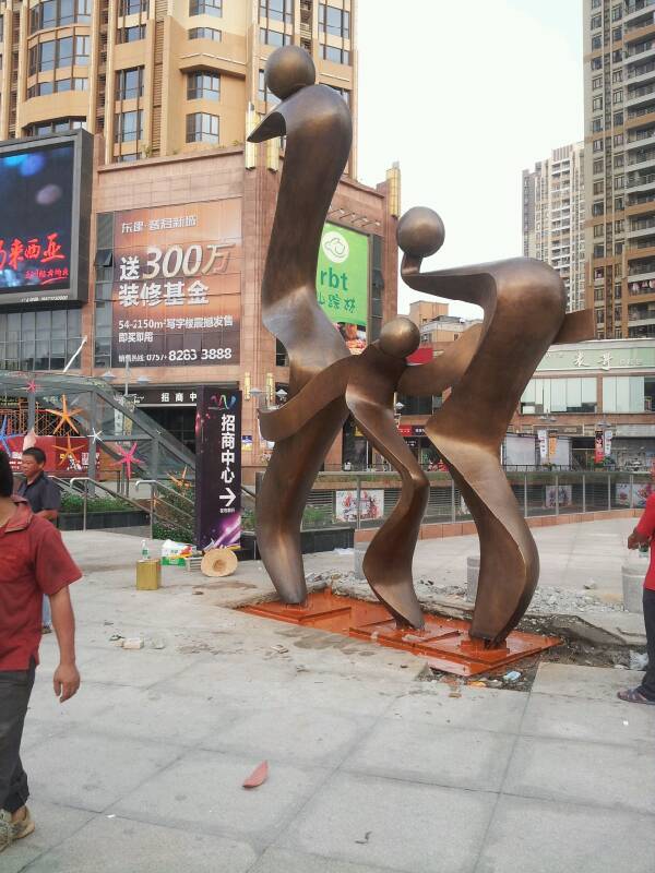 广州动物雕塑