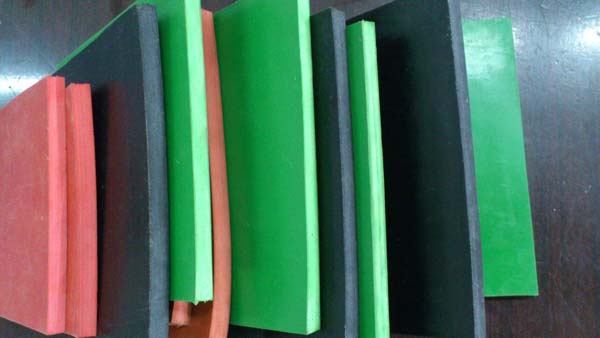 高压室绿色绝缘橡胶垫生产商-带电作业35kv绝缘橡胶板