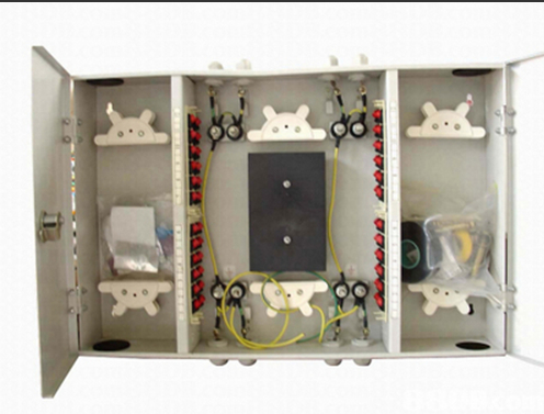 SMC光纤分线盒，PC合金光纤分线盒，壁挂式光纤分线盒，抱杆式光纤分线箱