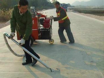 天津市聚氨酯灌缝胶----路宜生牌路面灌缝胶主推产品