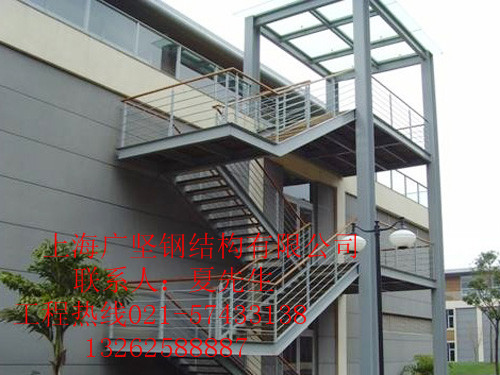 上海钢结构，上海钢结构厂房，钢结构楼梯