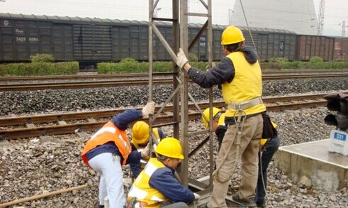 铁路接触网抢修支柱