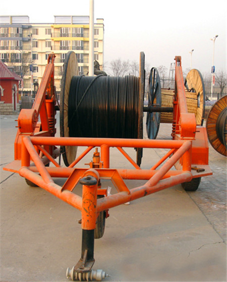 普通式机械电缆拖车