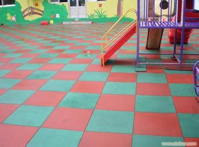 新乡yz幼儿园塑胶地板
