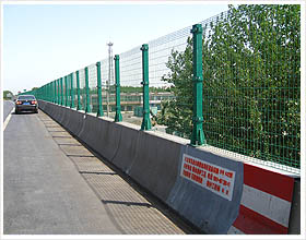 桥梁防落围网  水库护栏网   围墙护栏网