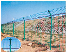 铁丝网护栏网厂家防护网隔离栅