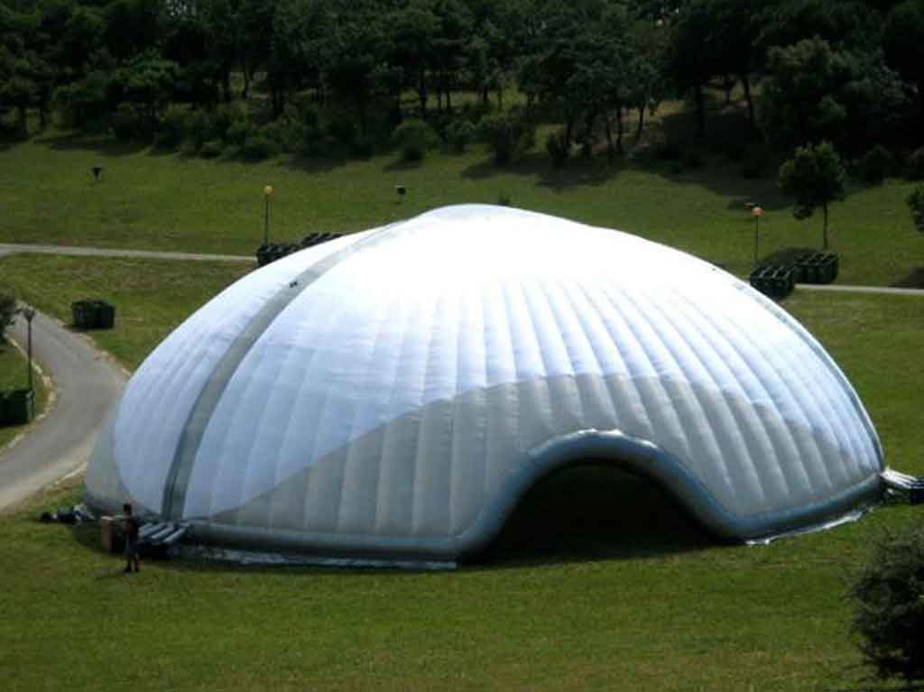 大型充气帐篷