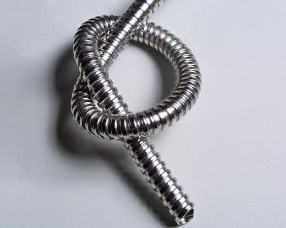 陕西福莱通穿线金属软管，穿线蛇皮管，穿线波纹管接头