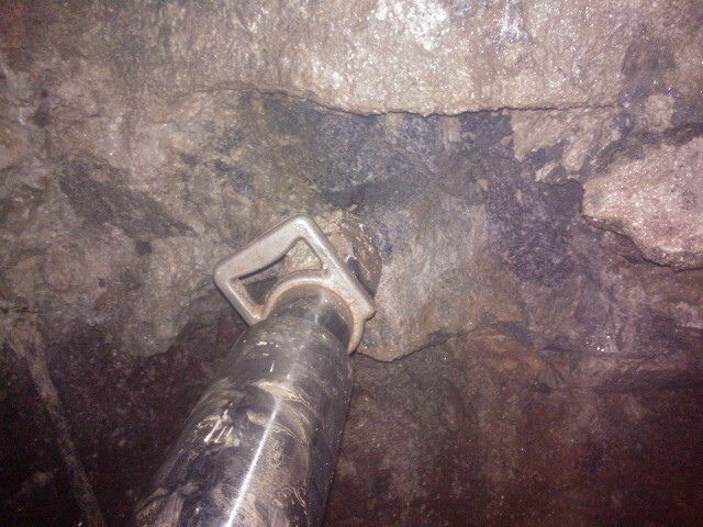 安徽黄石市政下水道施工岩石破碎采取哪种设备安全-劈裂器