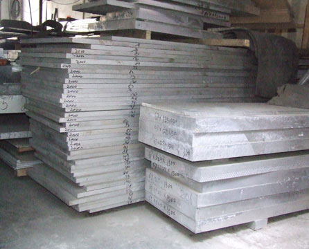 供应7075铝板，汽车配件用铝板，武汉铝板供应商