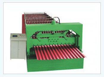 压瓦机设备生产彩钢瓦社会应用的重要性压瓦机，双层压瓦机，琉璃瓦机